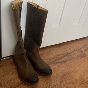 Women’s Justin Boots